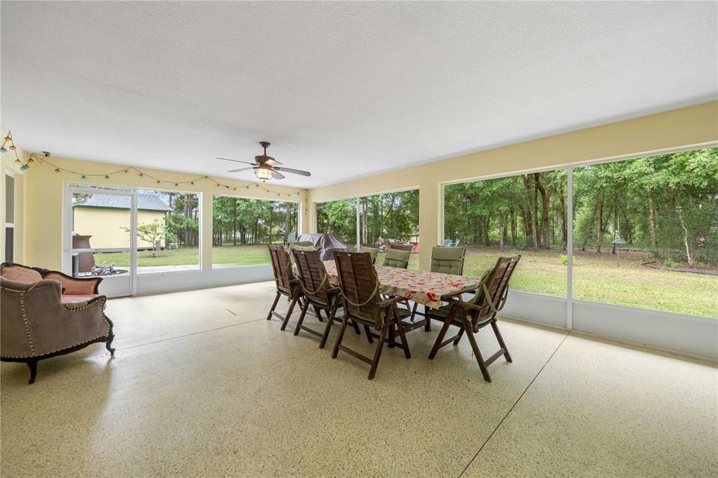 For Sale: $549,900 (4 beds, 2 baths, 2255 Square Feet)