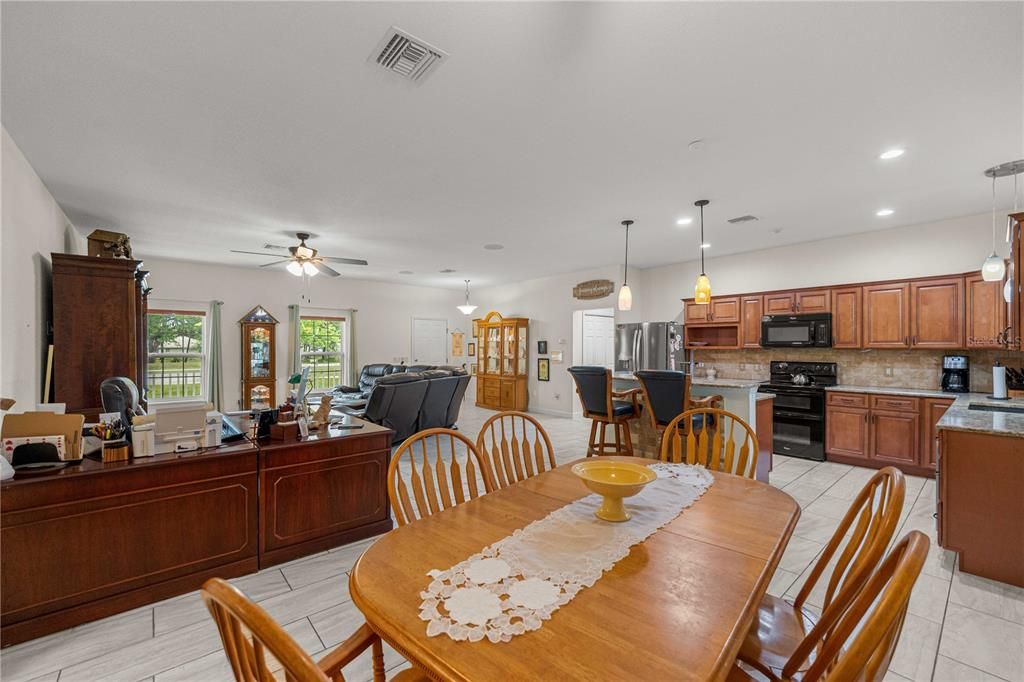 For Sale: $549,900 (4 beds, 2 baths, 2255 Square Feet)
