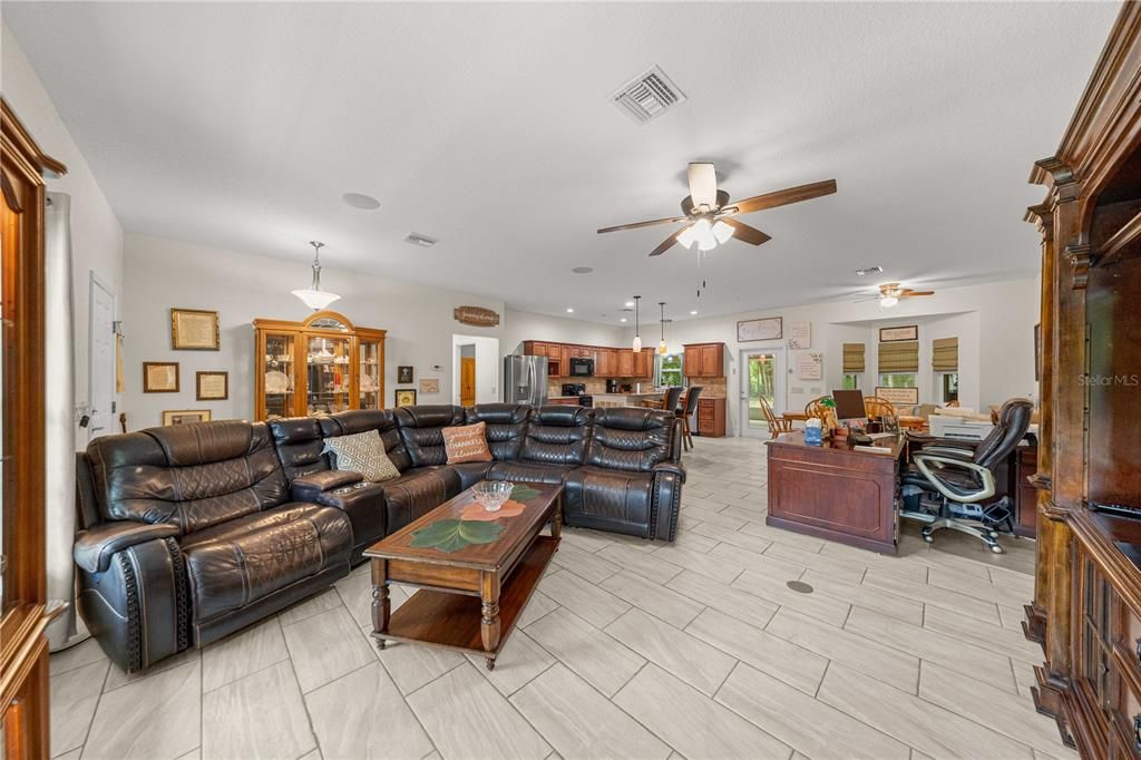 For Sale: $549,900 (4 beds, 2 baths, 2255 Square Feet)