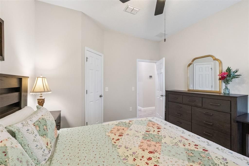For Sale: $424,000 (4 beds, 2 baths, 2064 Square Feet)