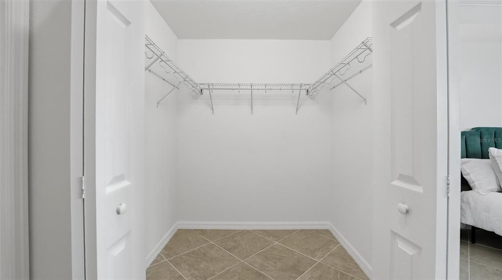 Active With Contract: $349,900 (3 beds, 2 baths, 1769 Square Feet)