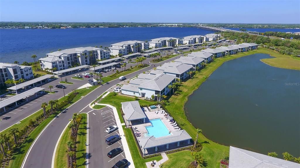 Active With Contract: $349,900 (3 beds, 2 baths, 1769 Square Feet)