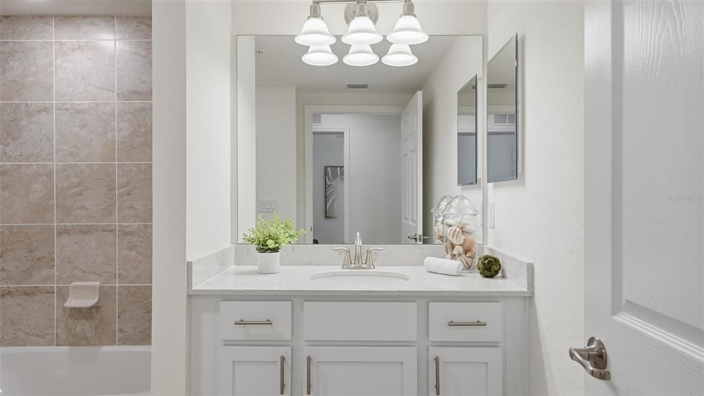 Active With Contract: $349,900 (3 beds, 2 baths, 1769 Square Feet)