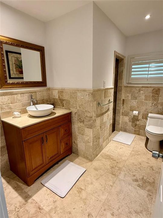 For Rent: $10,000 (4 beds, 3 baths, 3882 Square Feet)