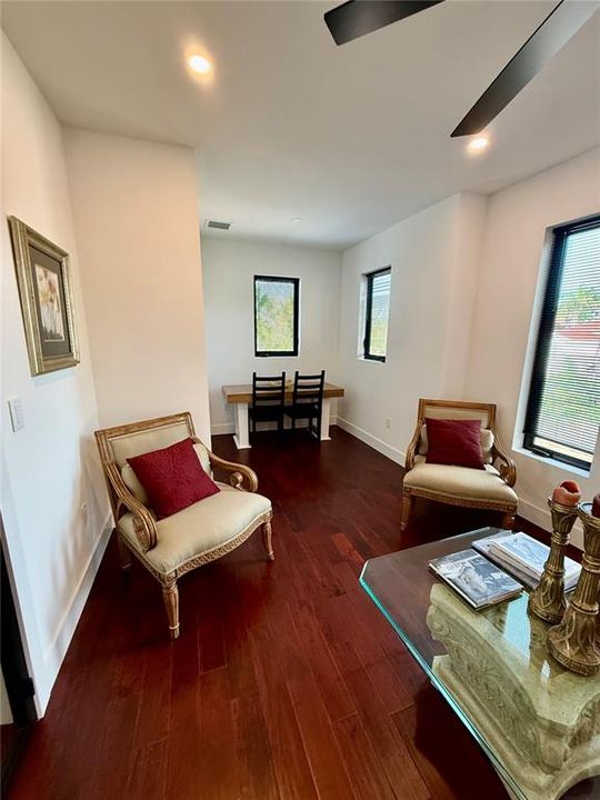 For Rent: $10,000 (4 beds, 3 baths, 3882 Square Feet)