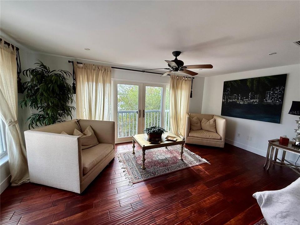 For Rent: $10,000 (4 beds, 3 baths, 3882 Square Feet)