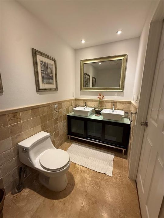 For Rent: $10,000 (4 beds, 3 baths, 3882 Square Feet)