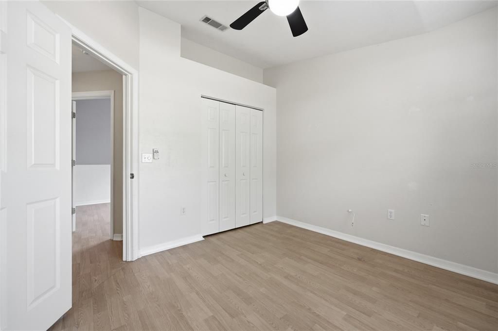 En Venta: $330,000 (3 camas, 2 baños, 1295 Pies cuadrados)