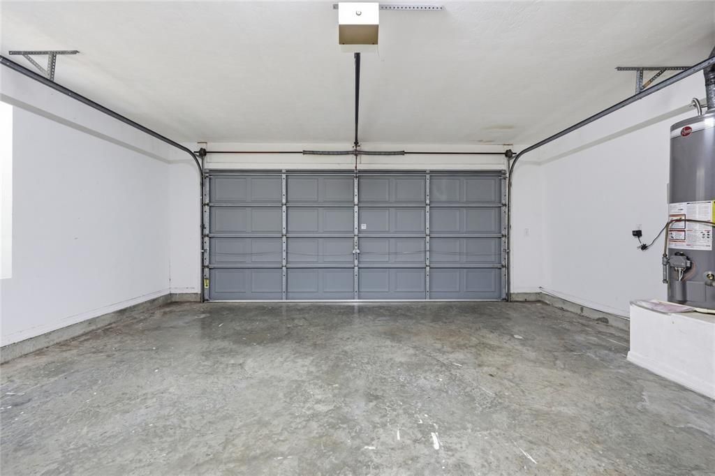 En Venta: $330,000 (3 camas, 2 baños, 1295 Pies cuadrados)