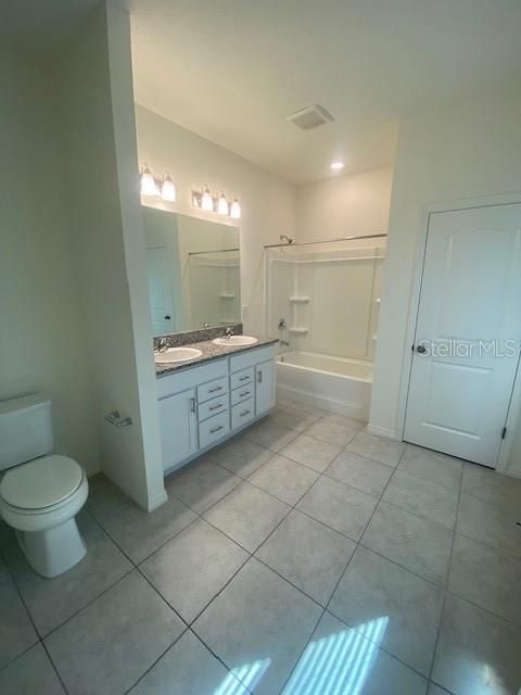 En Renta: $2,795 (4 camas, 2 baños, 2006 Pies cuadrados)