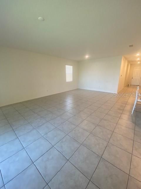 En Renta: $2,795 (4 camas, 2 baños, 2006 Pies cuadrados)