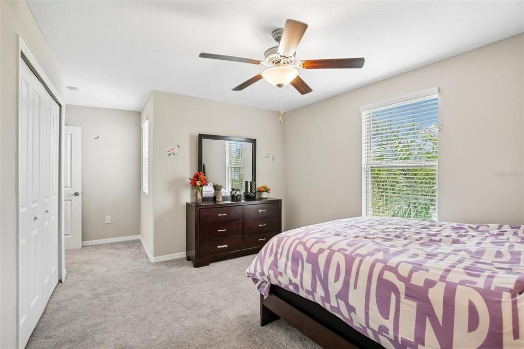For Sale: $425,000 (6 beds, 3 baths, 3349 Square Feet)