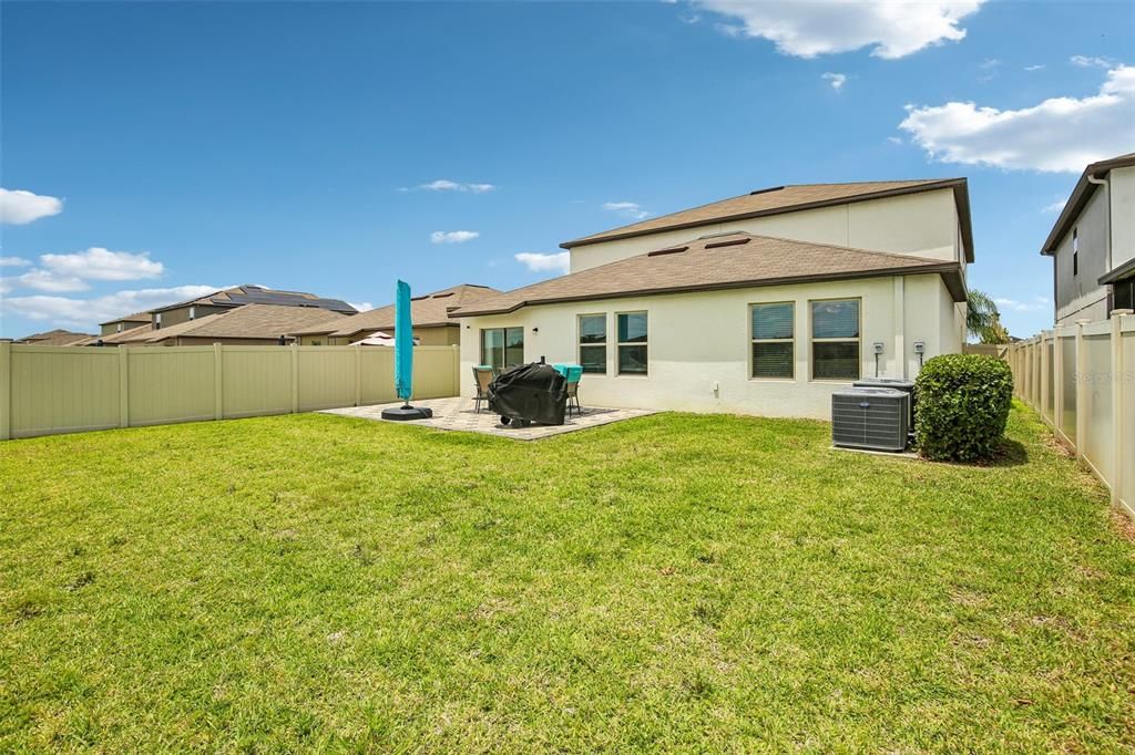 For Sale: $425,000 (6 beds, 3 baths, 3349 Square Feet)