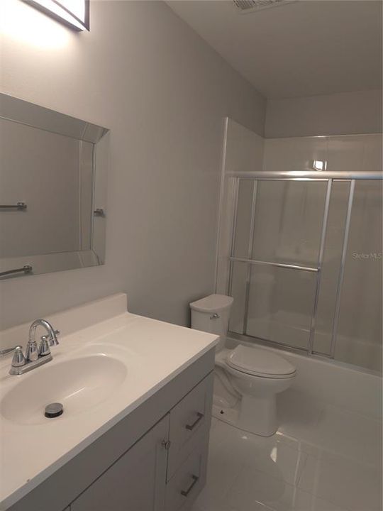 For Rent: $3,200 (3 beds, 2 baths, 1429 Square Feet)