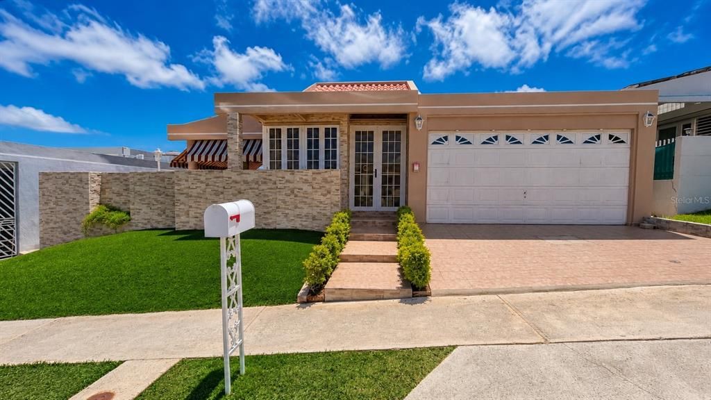 На продажу: $399,000 (3 спален, 2 ванн, 2349 Квадратных фут)