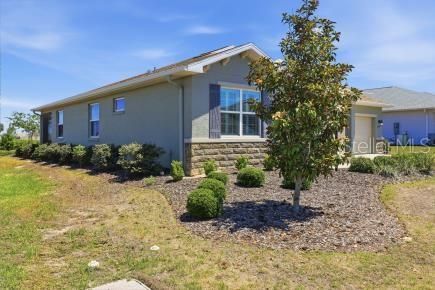En Venta: $349,900 (2 camas, 2 baños, 1983 Pies cuadrados)