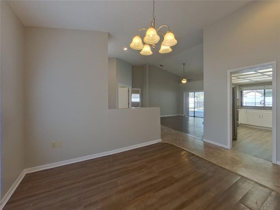 For Rent: $2,729 (3 beds, 2 baths, 2400 Square Feet)