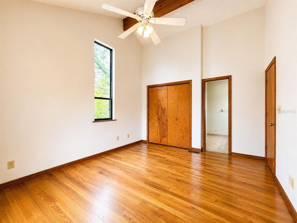 For Sale: $529,000 (4 beds, 4 baths, 2972 Square Feet)