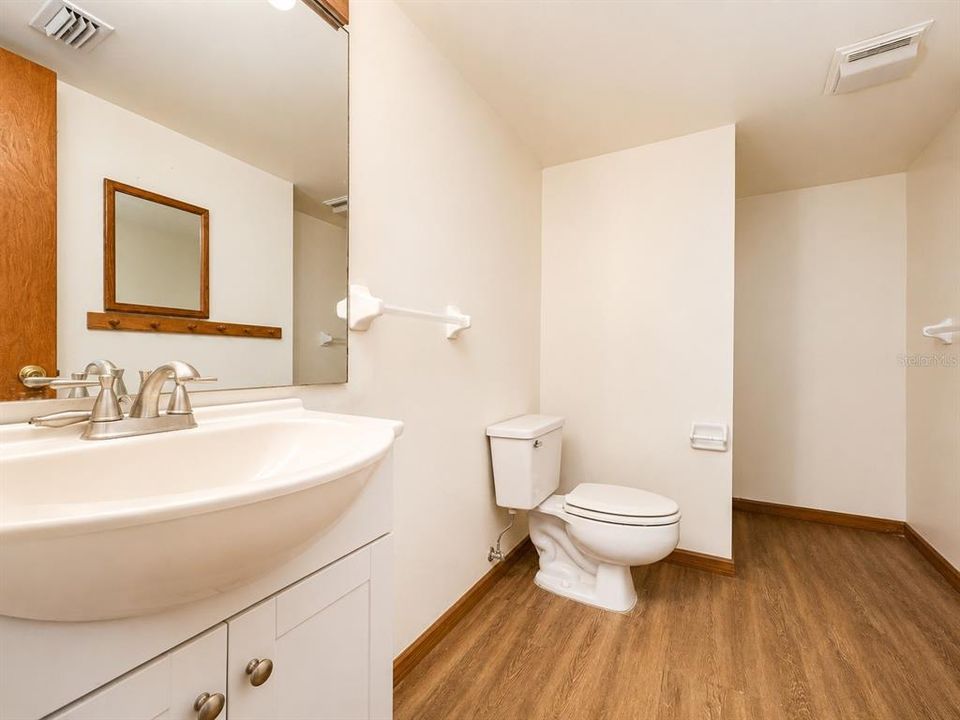 For Sale: $529,000 (4 beds, 4 baths, 2972 Square Feet)