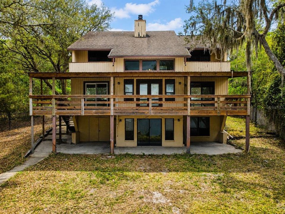 For Sale: $529,000 (4 beds, 4 baths, 2972 Square Feet)