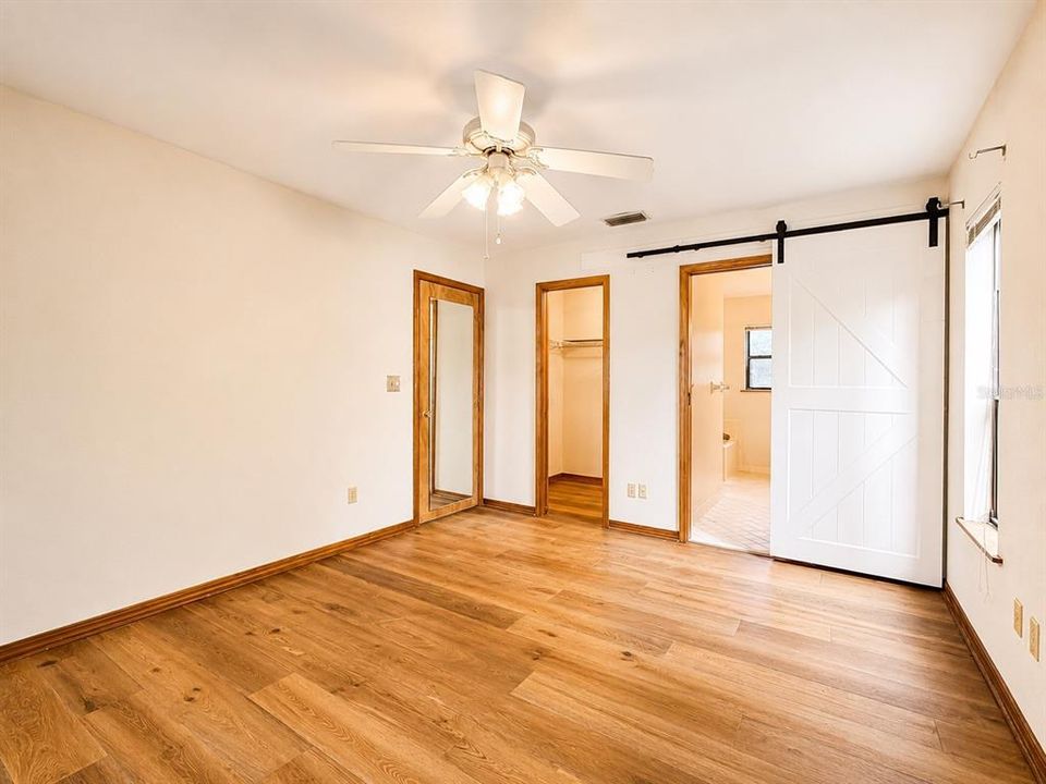 For Sale: $529,000 (4 beds, 4 baths, 2972 Square Feet)