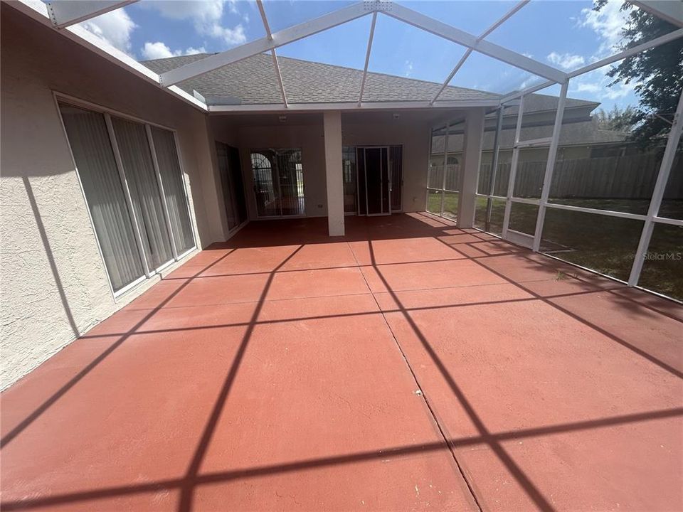En Renta: $2,500 (4 camas, 2 baños, 2185 Pies cuadrados)