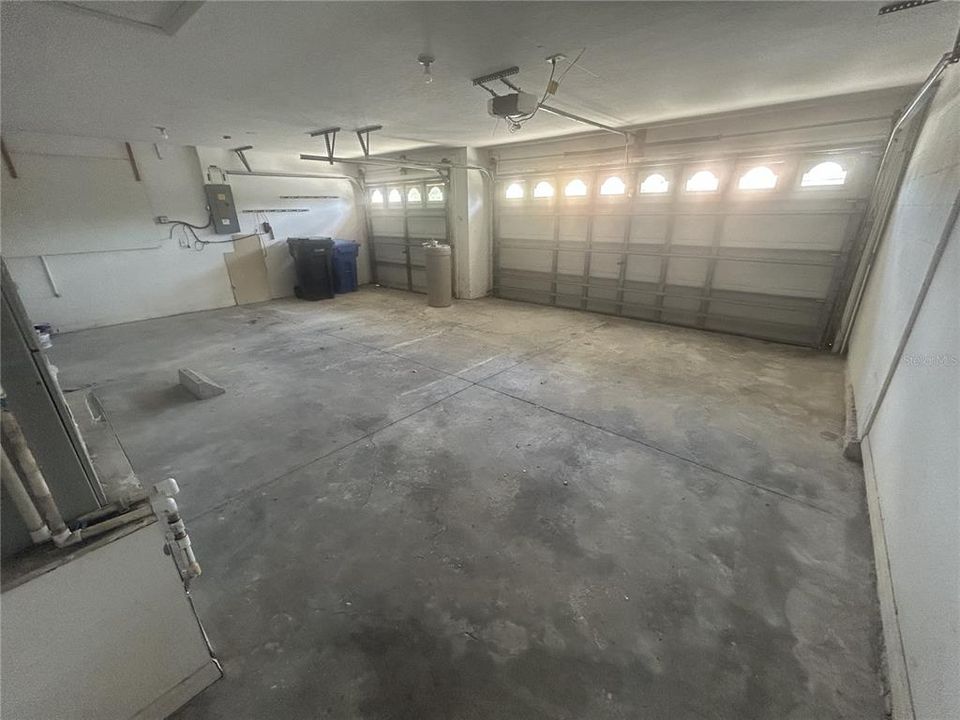 En Renta: $2,500 (4 camas, 2 baños, 2185 Pies cuadrados)