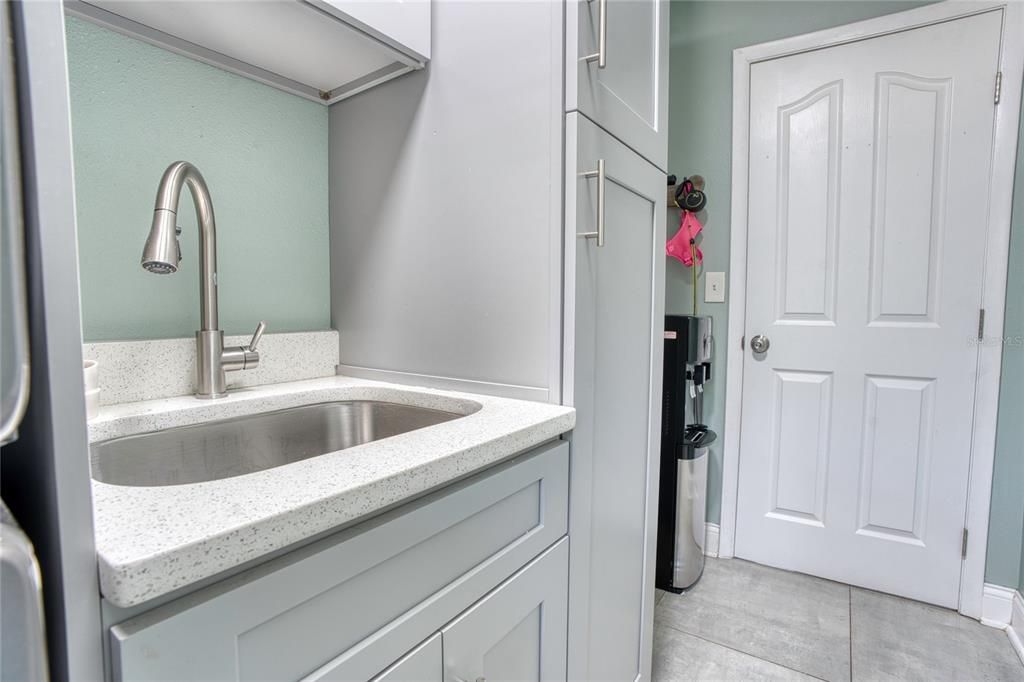 For Sale: $689,999 (4 beds, 3 baths, 2157 Square Feet)