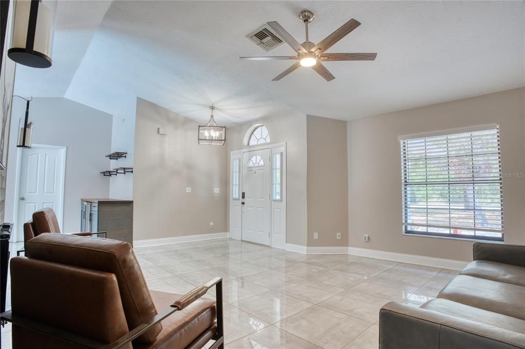 For Sale: $689,999 (4 beds, 3 baths, 2157 Square Feet)