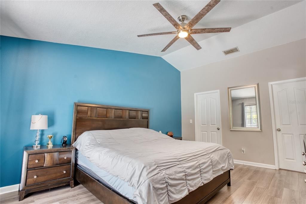For Sale: $689,999 (4 beds, 3 baths, 2157 Square Feet)