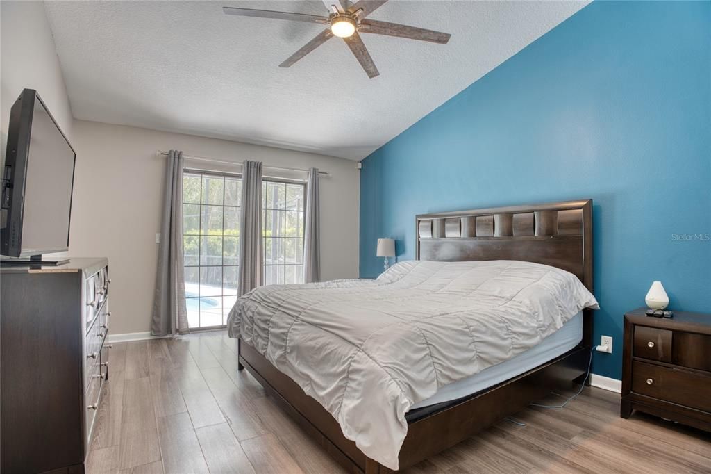 For Sale: $689,999 (4 beds, 3 baths, 2157 Square Feet)