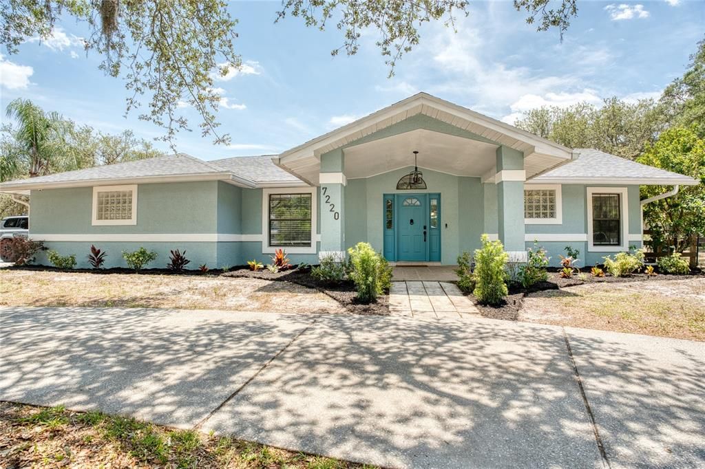 For Sale: $689,999 (4 beds, 3 baths, 2157 Square Feet)