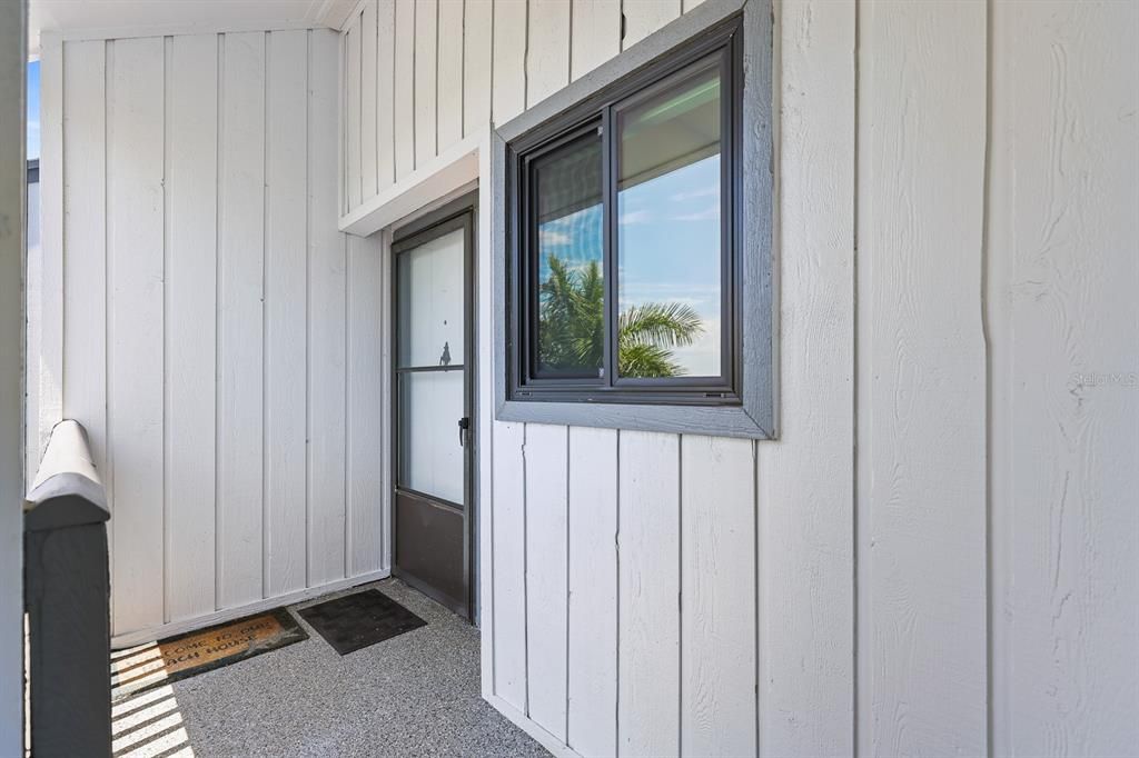 For Rent: $2,300 (2 beds, 2 baths, 1095 Square Feet)