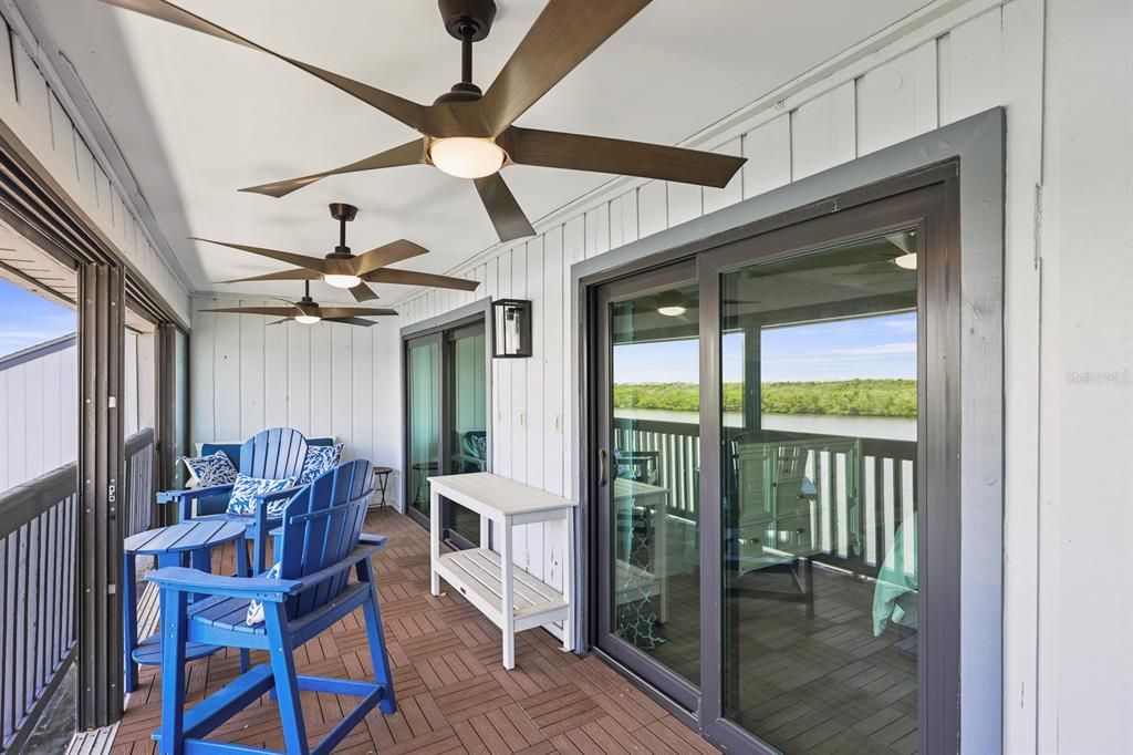 For Rent: $2,300 (2 beds, 2 baths, 1095 Square Feet)