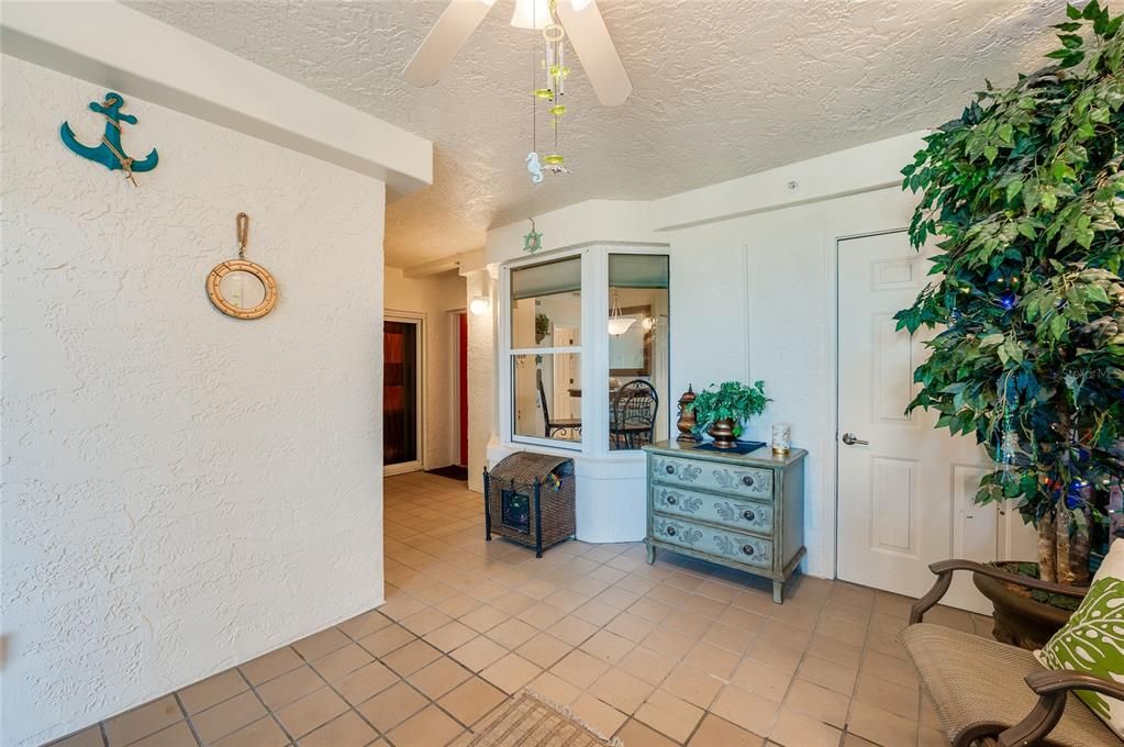 For Sale: $625,000 (2 beds, 2 baths, 1533 Square Feet)