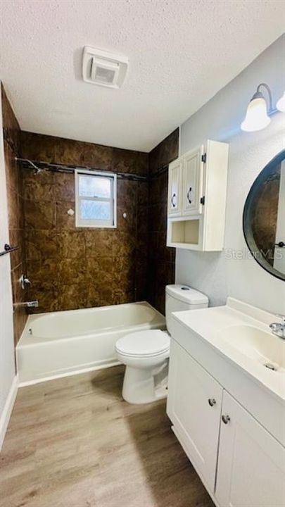 En Venta: $269,900 (2 camas, 1 baños, 1096 Pies cuadrados)