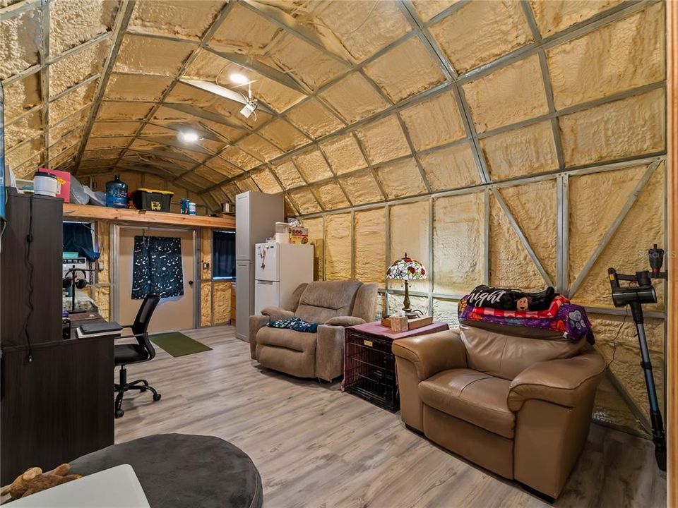 合同活跃: $450,000 (5.00 acres)