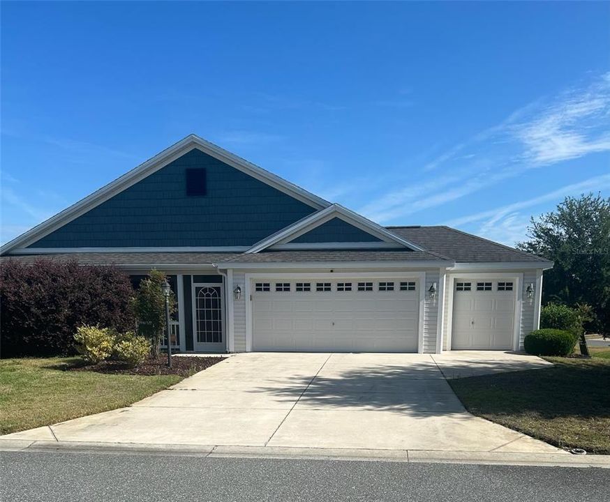 For Sale: $344,900 (3 beds, 2 baths, 1846 Square Feet)