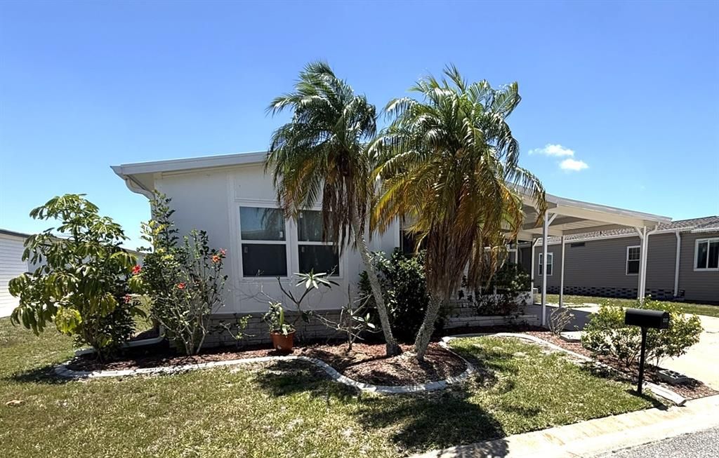 Activo con contrato: $79,900 (2 camas, 2 baños, 1079 Pies cuadrados)
