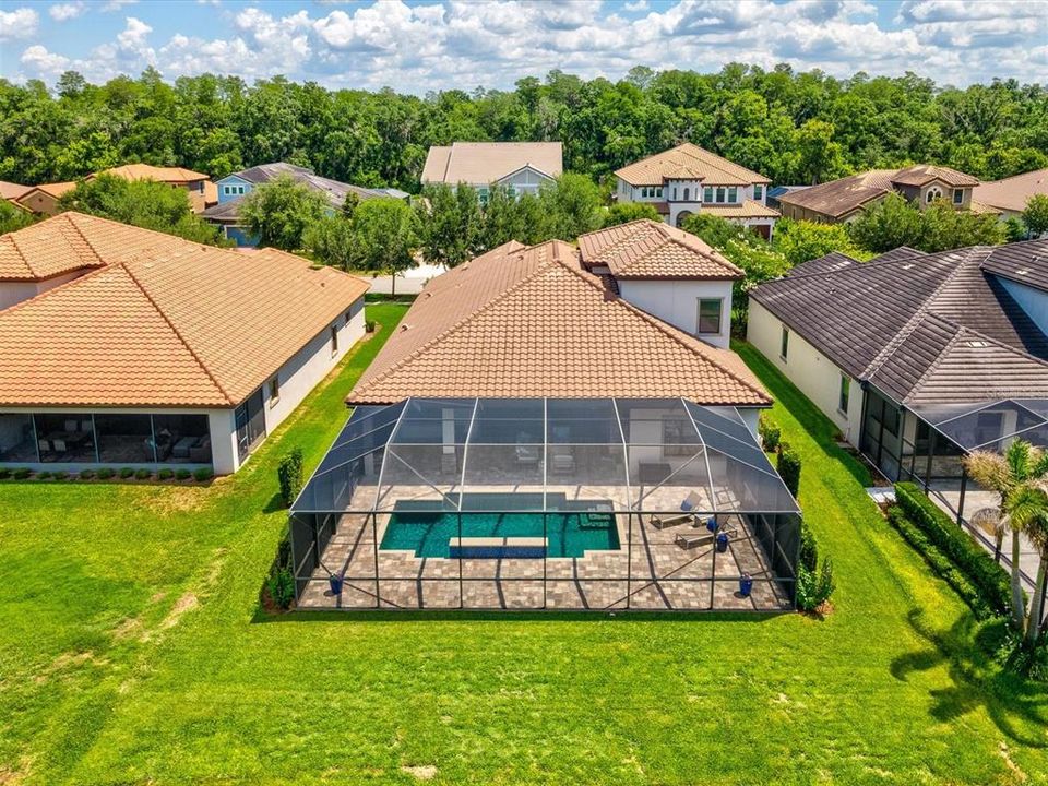 Activo con contrato: $1,170,000 (5 camas, 4 baños, 3137 Pies cuadrados)