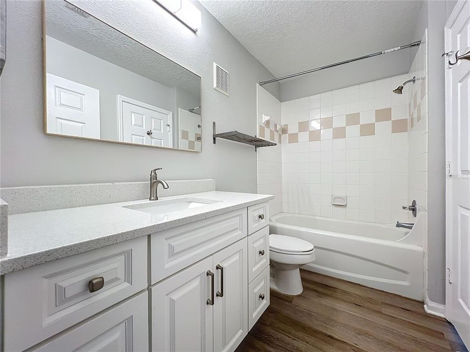 В аренду: $1,550 (1 спален, 1 ванн, 856 Квадратных фут)