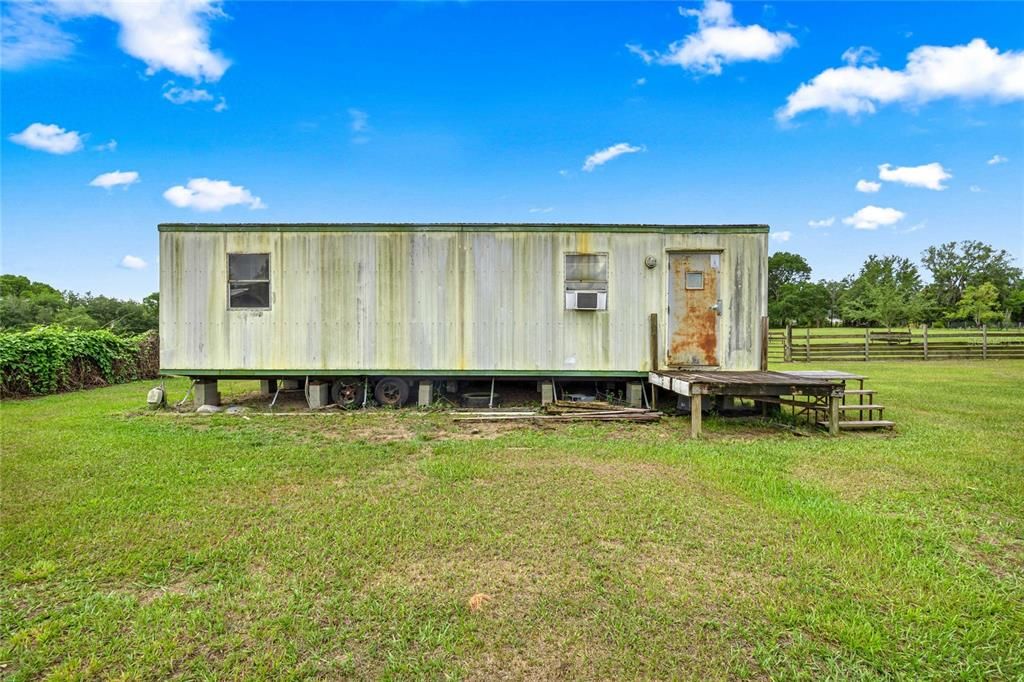 Active With Contract: $699,900 (3 beds, 2 baths, 2042 Square Feet)