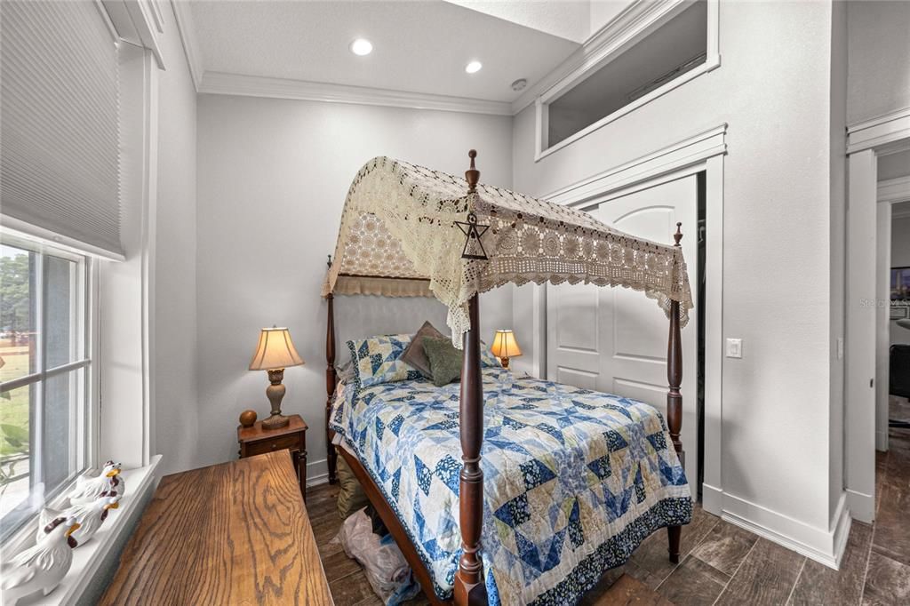 Active With Contract: $699,900 (3 beds, 2 baths, 2042 Square Feet)