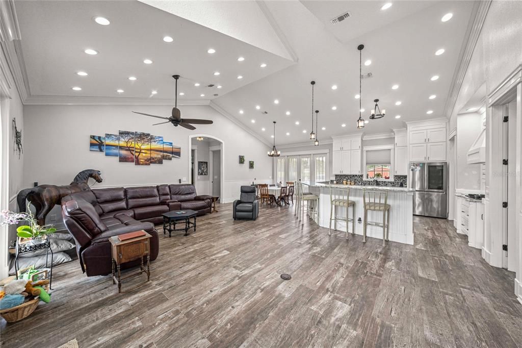 Active With Contract: $699,900 (3 beds, 2 baths, 2042 Square Feet)