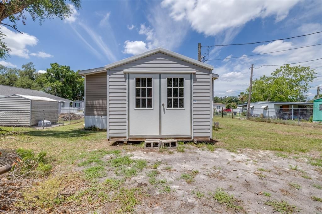 For Sale: $240,000 (4 beds, 2 baths, 1904 Square Feet)