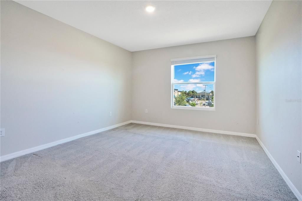 For Sale: $249,900 (3 beds, 2 baths, 1812 Square Feet)