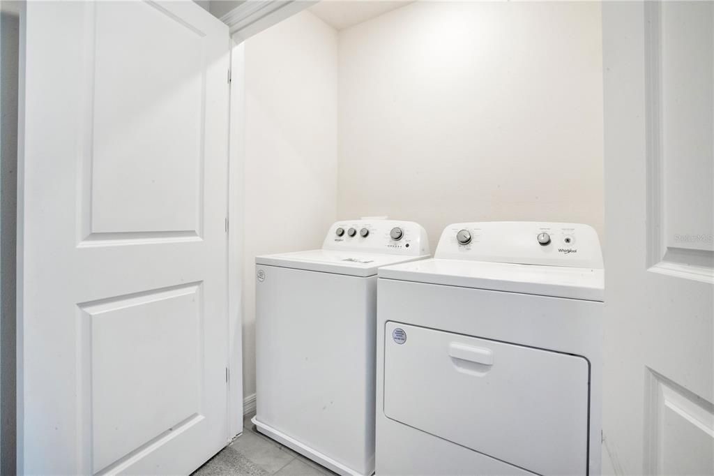 For Sale: $249,900 (3 beds, 2 baths, 1812 Square Feet)