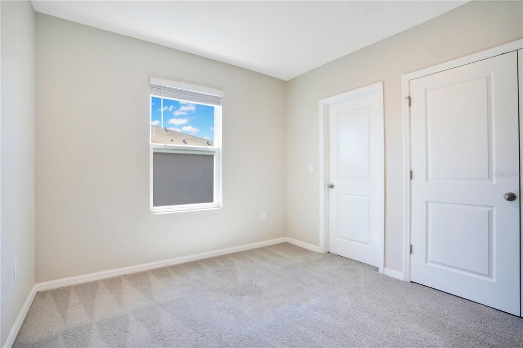 For Sale: $249,900 (3 beds, 2 baths, 1812 Square Feet)