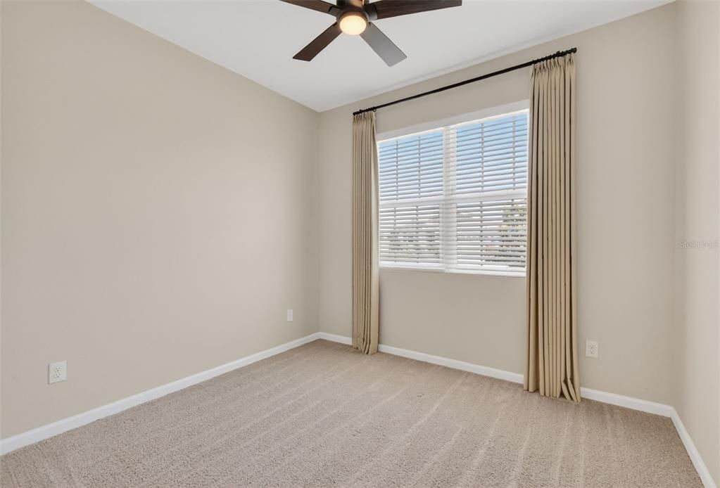 For Rent: $2,950 (4 beds, 3 baths, 2556 Square Feet)