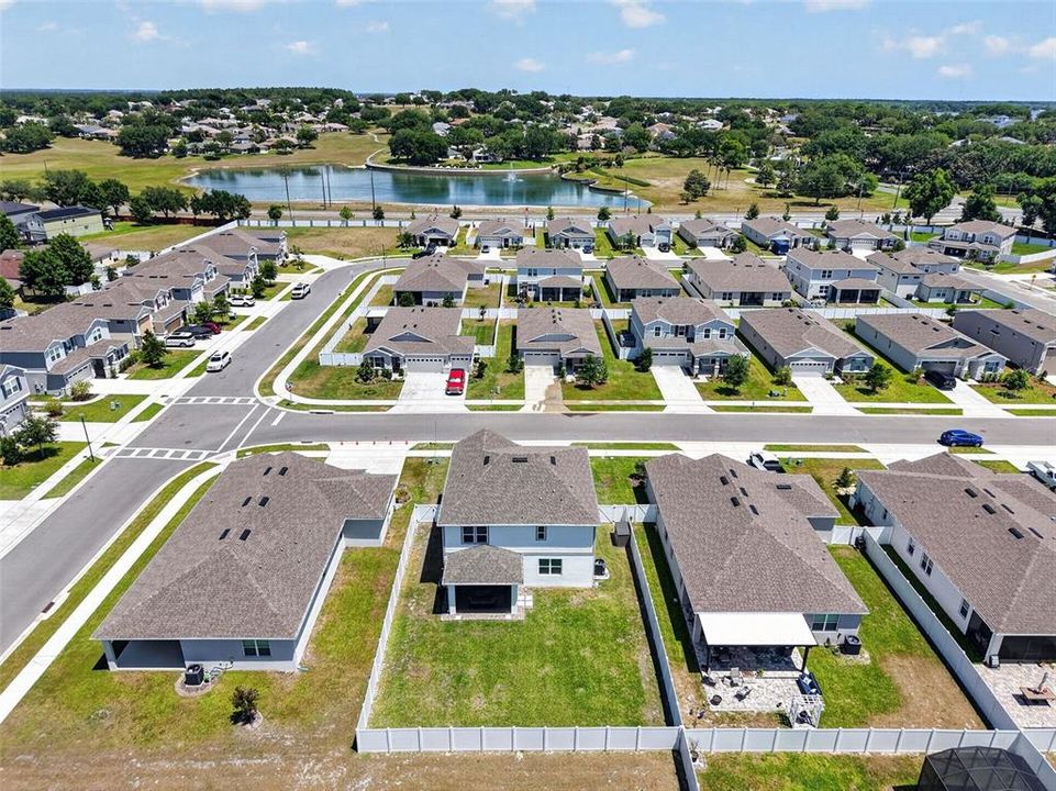 For Rent: $2,950 (4 beds, 3 baths, 2556 Square Feet)